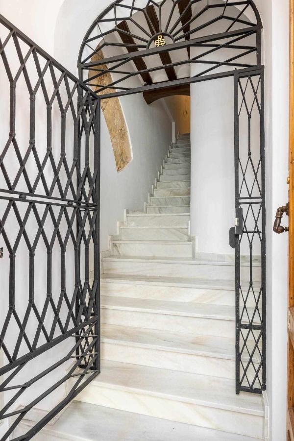 סביליה Comfy Away - Apartamento Exclusivo Mercado De Triana Con Balcon מראה חיצוני תמונה