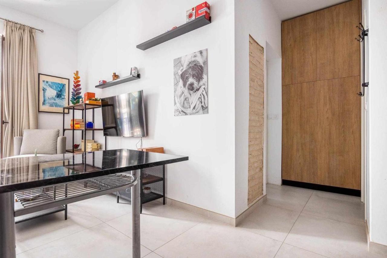 סביליה Comfy Away - Apartamento Exclusivo Mercado De Triana Con Balcon מראה חיצוני תמונה